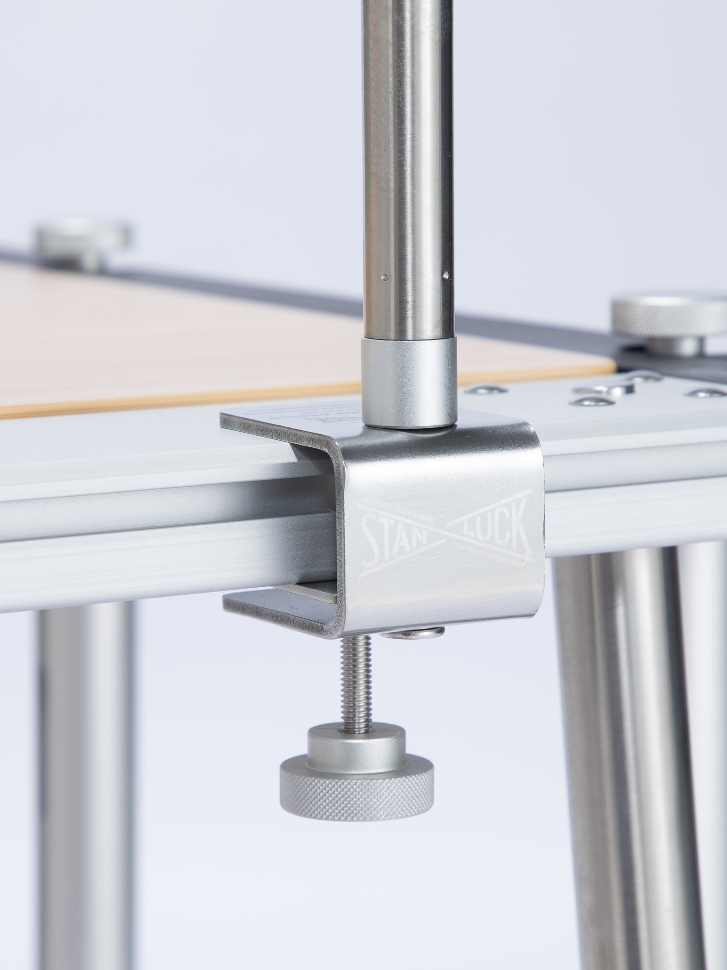 IGT Table Mounting Clamp