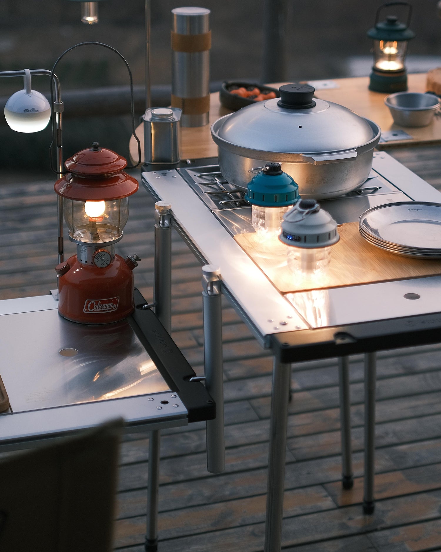 IGT Frame Sliding Rail Joints