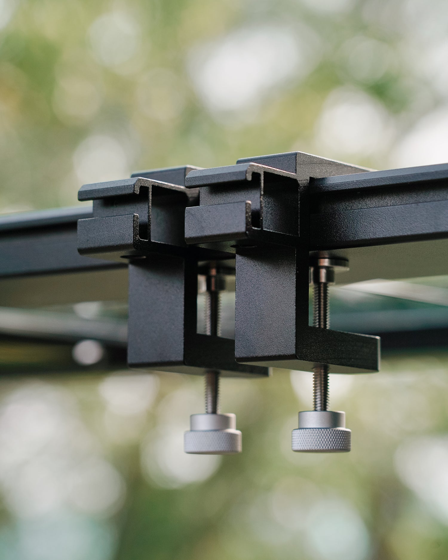 IGT Universal Clamp